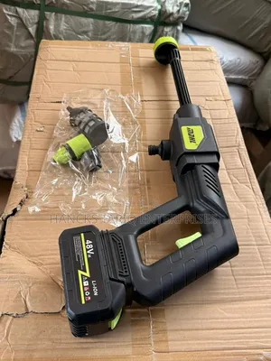 Portable, Cordless High-pressure Cleaner