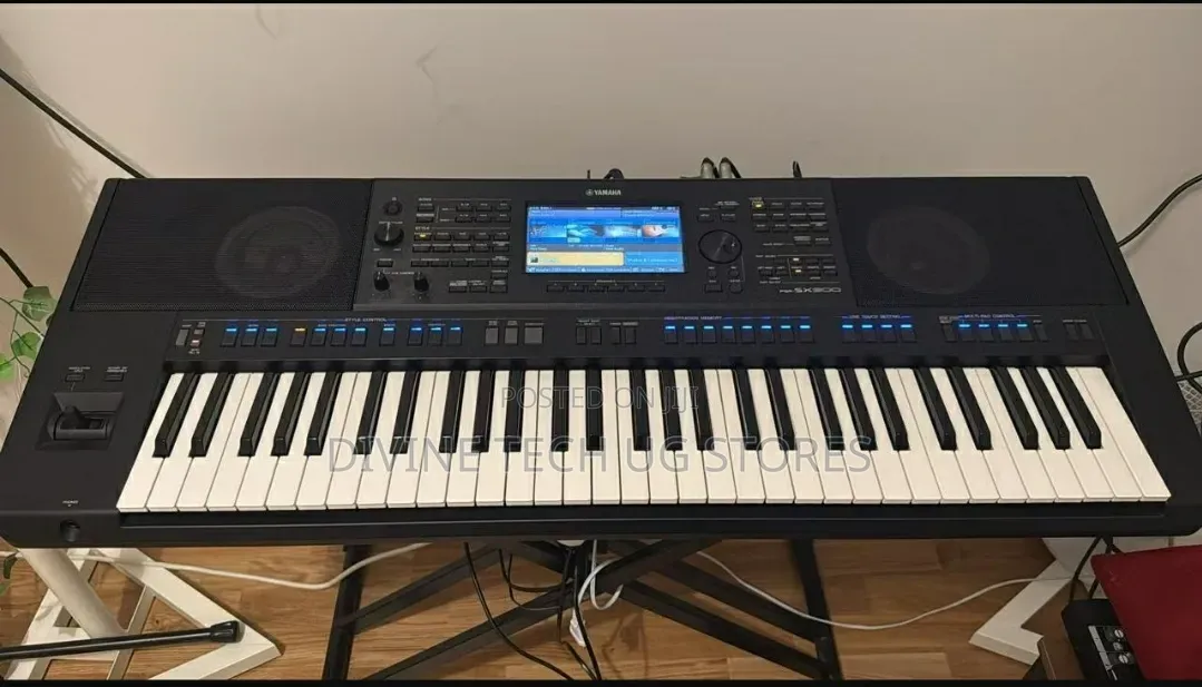 Yamaha PSR-Sx900 Keyboard , Professional 61-Key Arranger Workstation