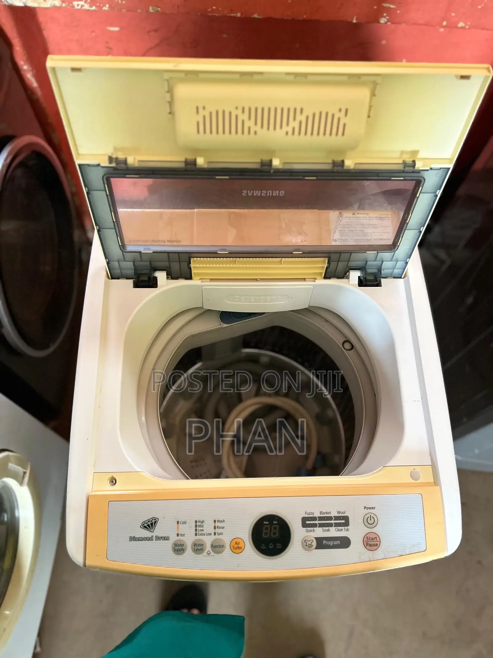 Samsung Top Loader in Good Condition