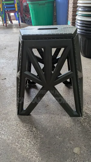 Foldable Hard Plastic Stool