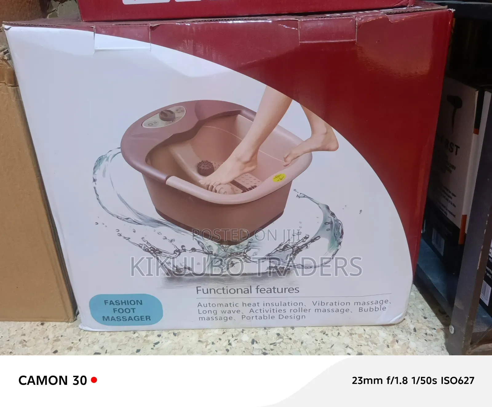 Fashion Foot Massager Features Automatic Heat Insulation and Vibration