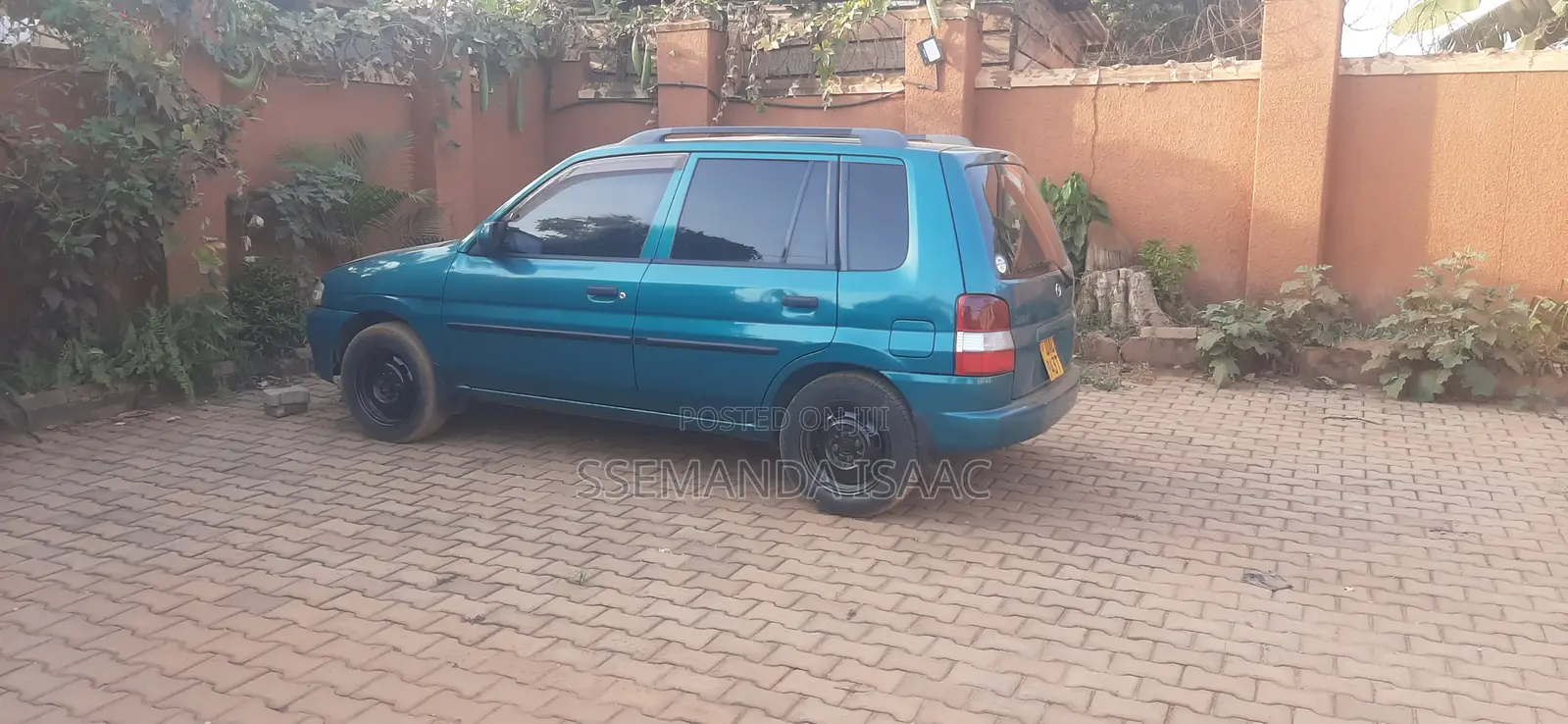 Mazda Demio 1996 Green