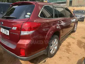 Subaru Outback 2011 Maroon