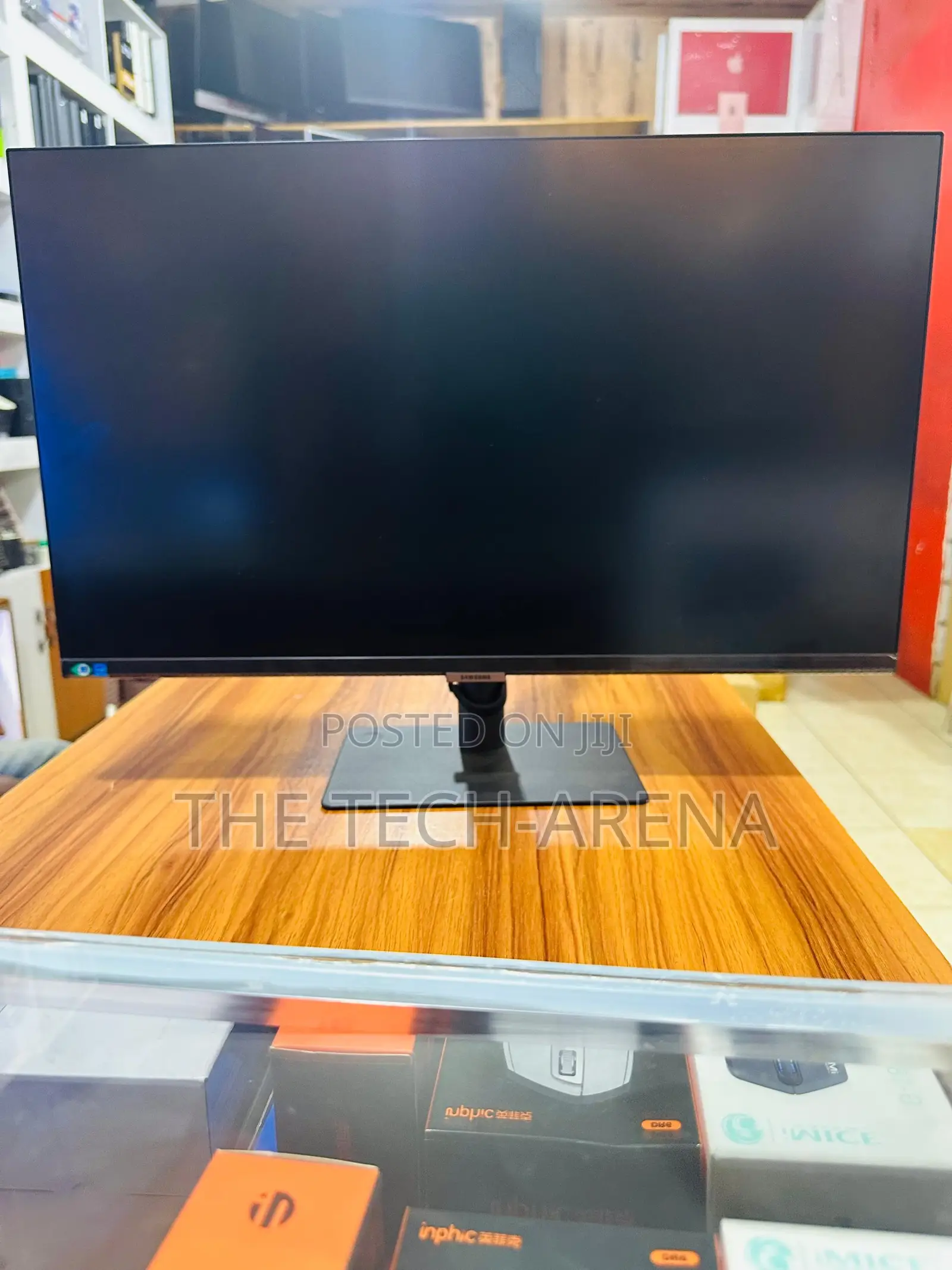 Samsung Viewfinity S7 27” Uhd Monitor (Usb-C)