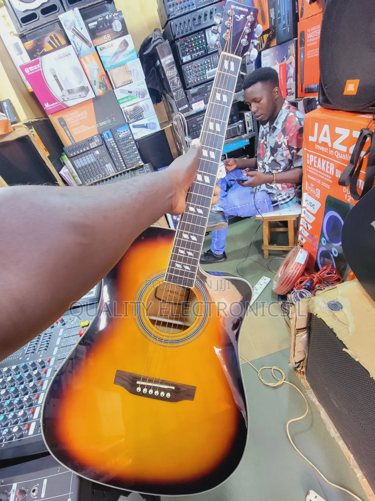 Yamaha Acoustic Powered Guitar