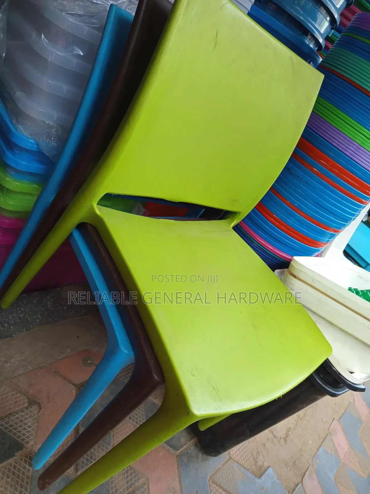Plastic Chair for Restaurant or Garden