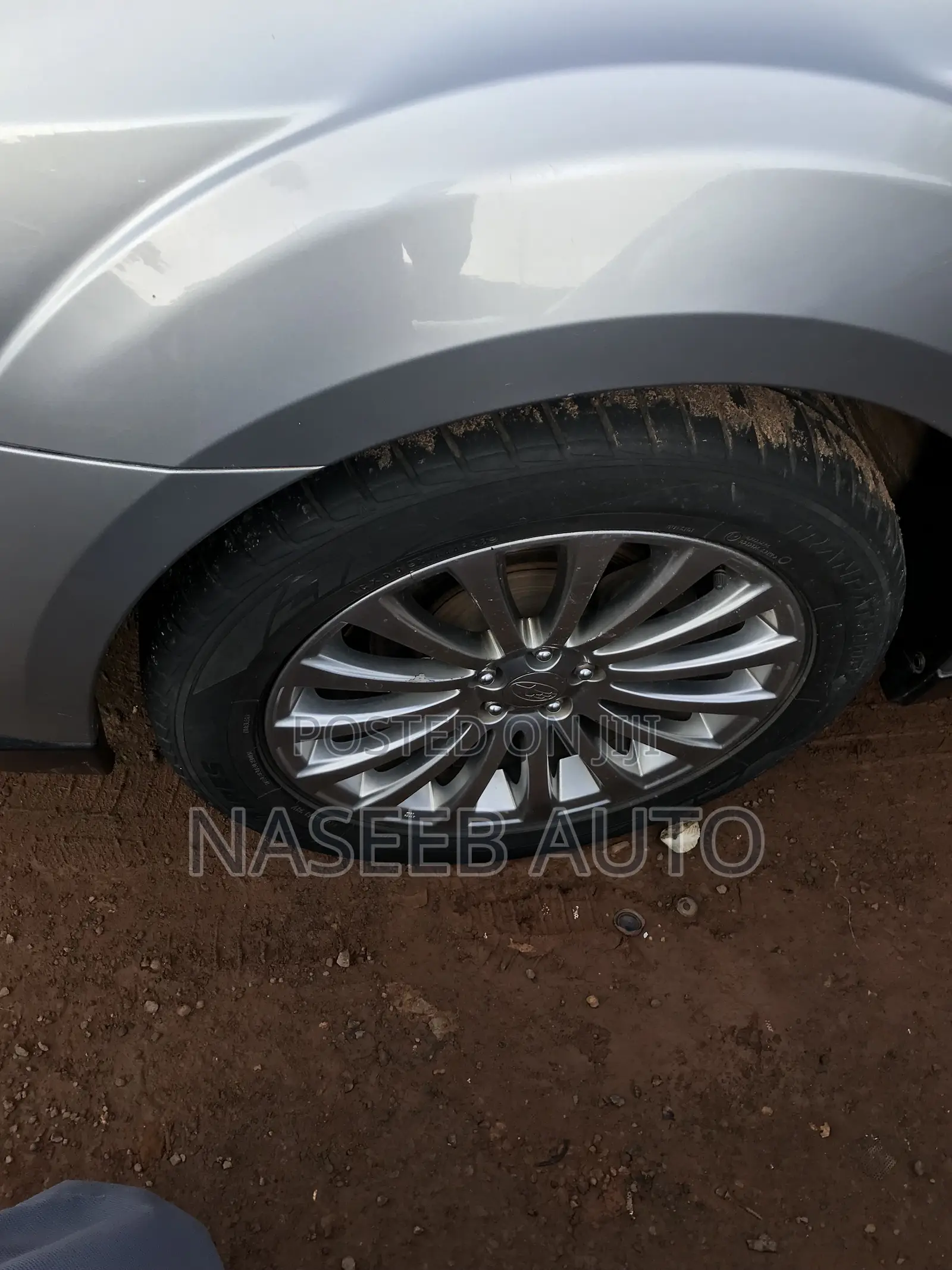 Subaru Outback 2012 Silver