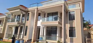 7bdrm House in Division A for sale