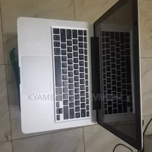 Laptop Apple MacBook 2012 8GB Intel Core i5 HDD 500GB