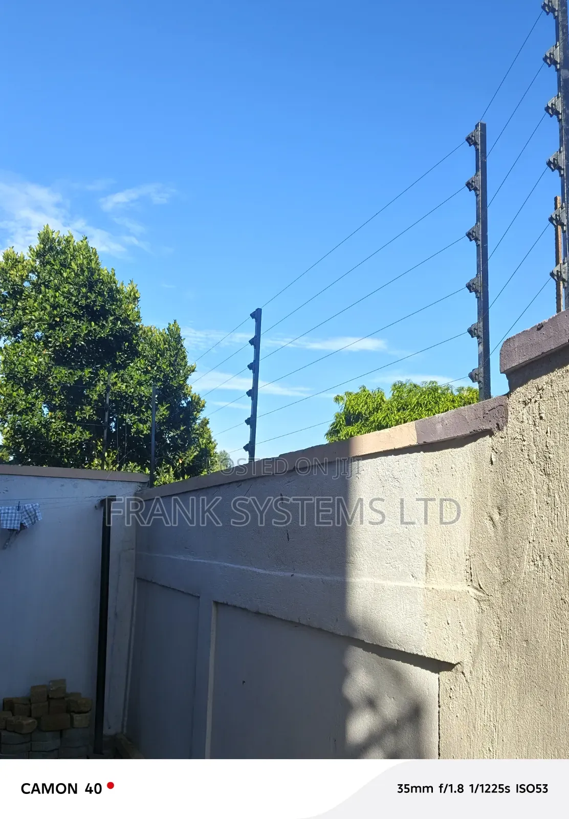 Electric Fence With Galvanized Poles