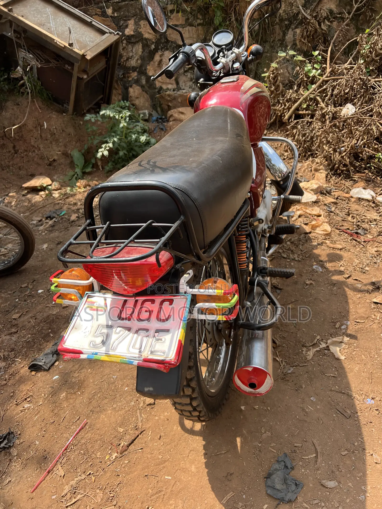 Bajaj Boxer 100 2024 Red