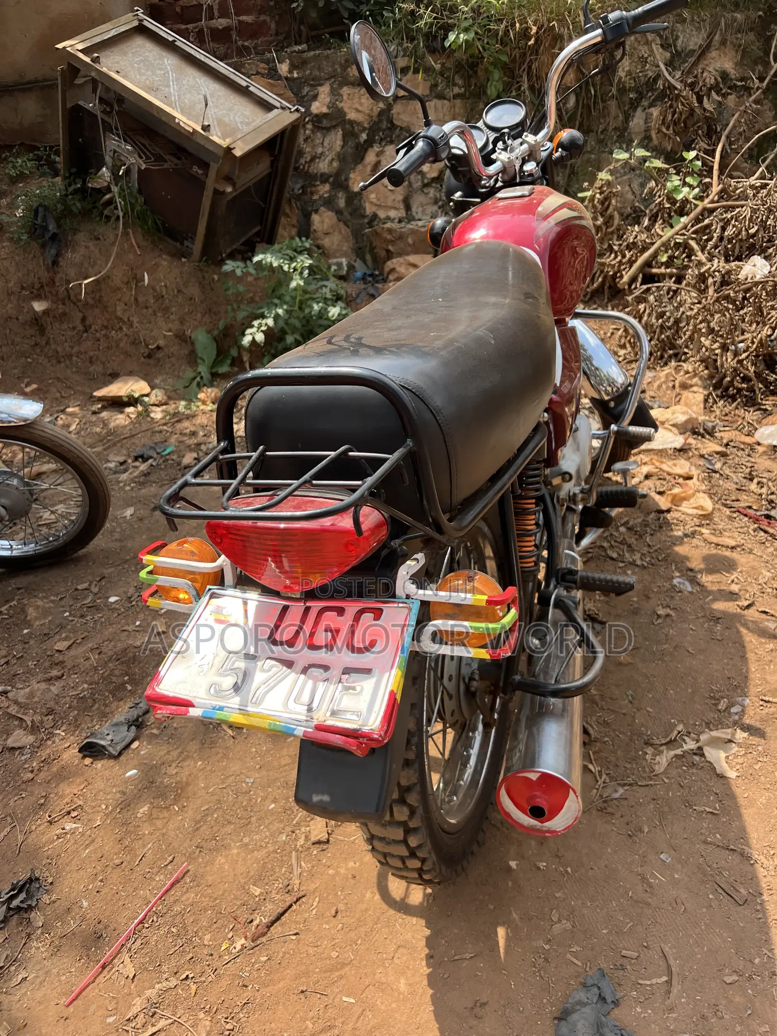 Bajaj Boxer 100 2024 Red