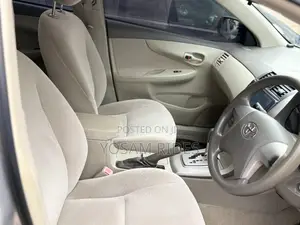 Toyota Axio 1.5 X 2WD 2012 Silver
