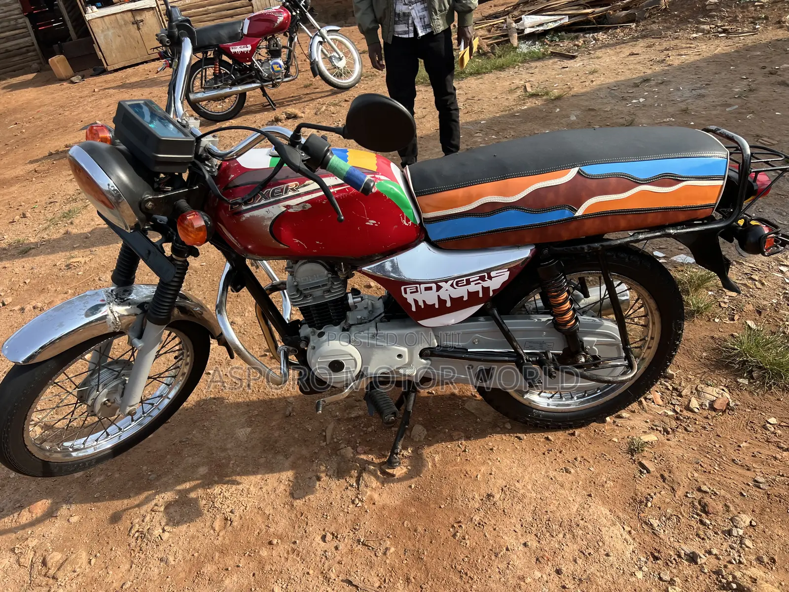 Bajaj Boxer 100 2019 Red