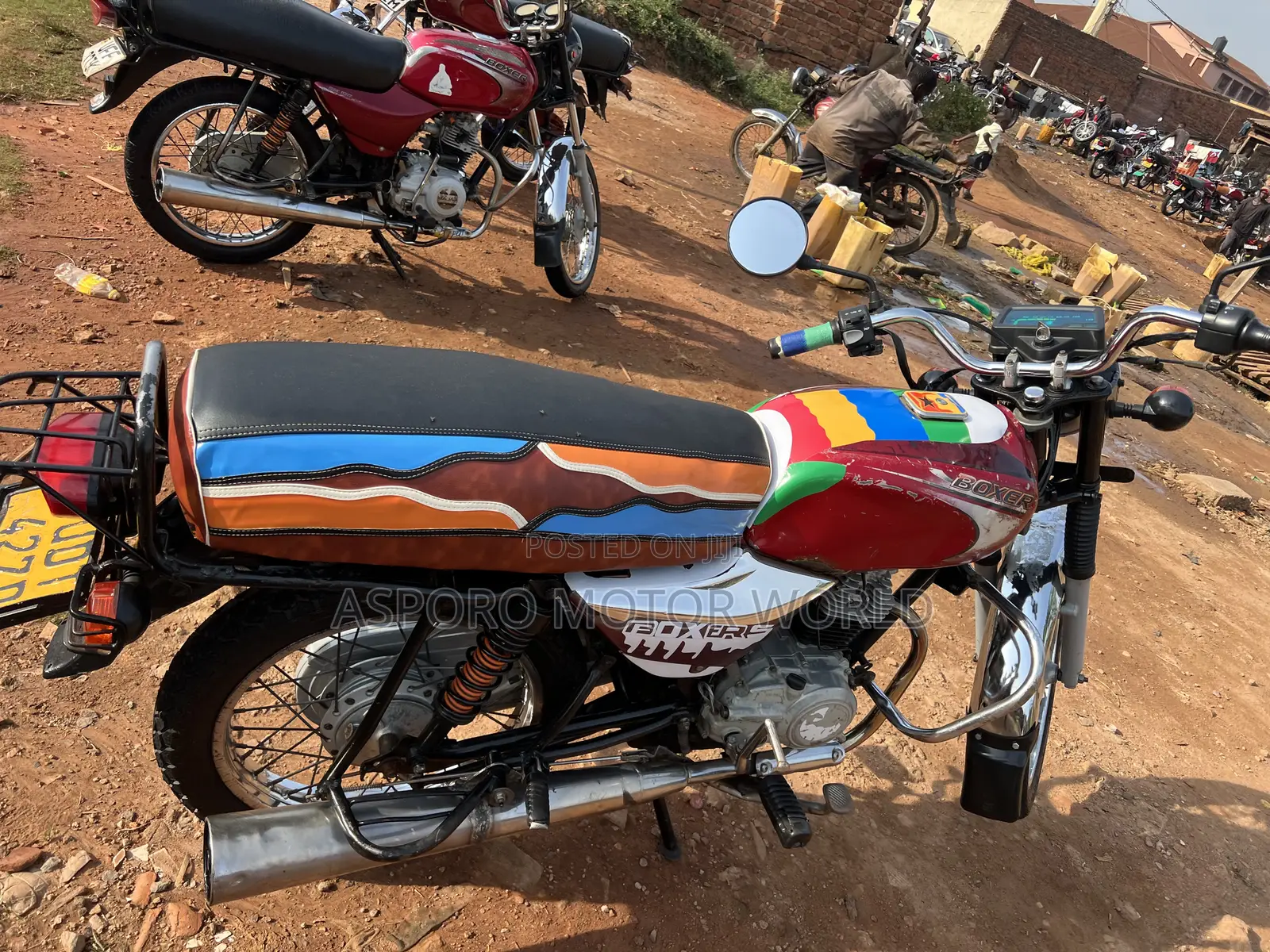 Bajaj Boxer 100 2019 Red