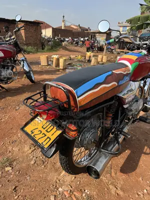 Bajaj Boxer 100 2019 Red