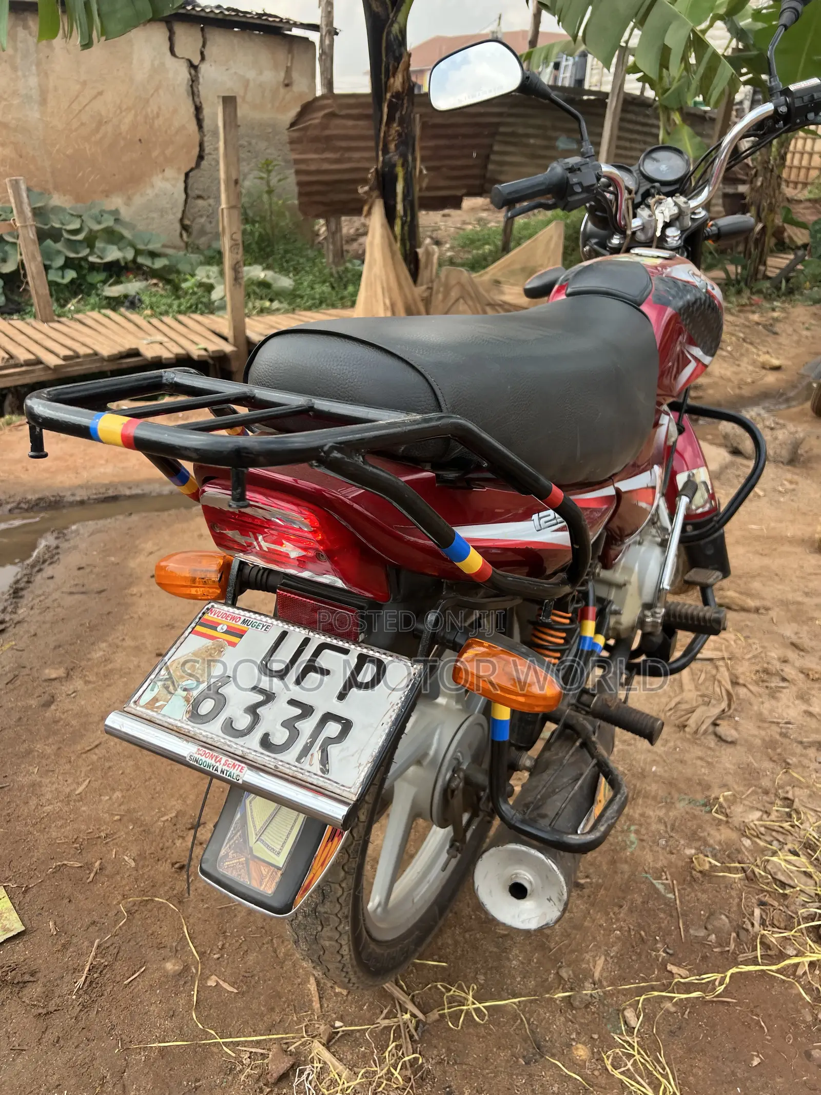 Bajaj CT 125X 2022 Red