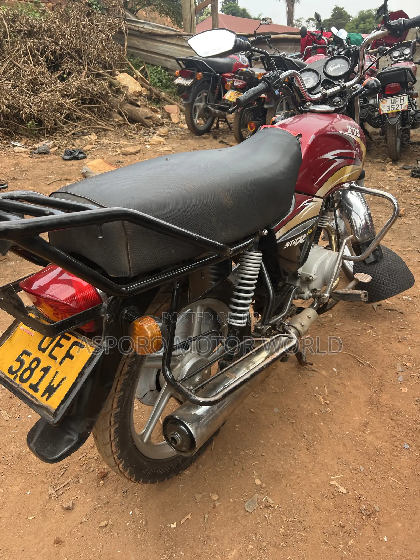 TVS XL 100 2019 Red