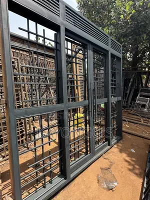 Sliding Door Hg