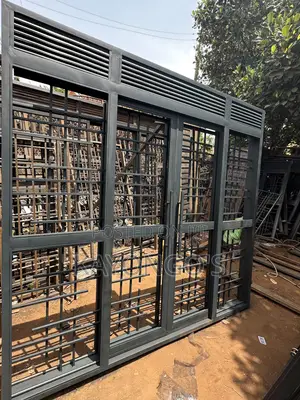 Sliding Door Hg