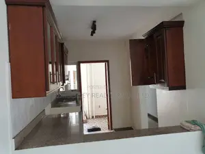 6bdrm Block of Flats in Mukono TC for sale