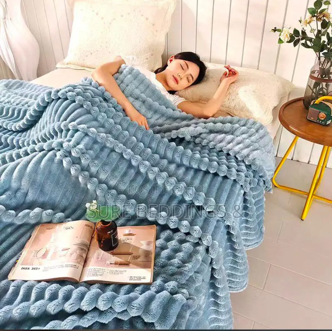 Akai Soft Blanket