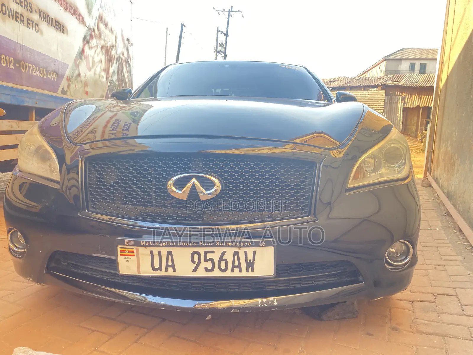 Nissan Fuga 2012 Black