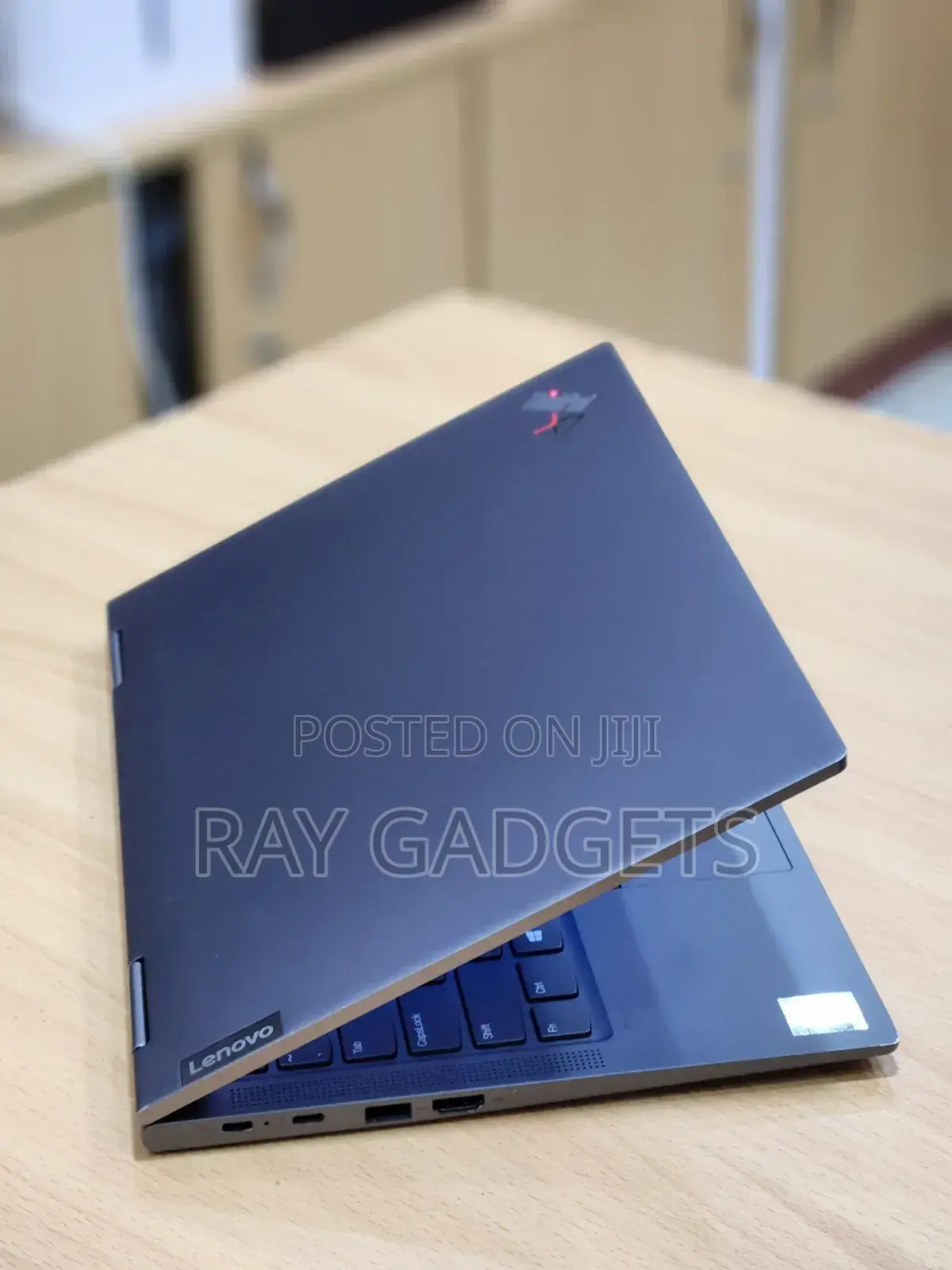 New Laptop Lenovo ThinkPad X1 Yoga 16GB Intel Core i7 SSD 512GB