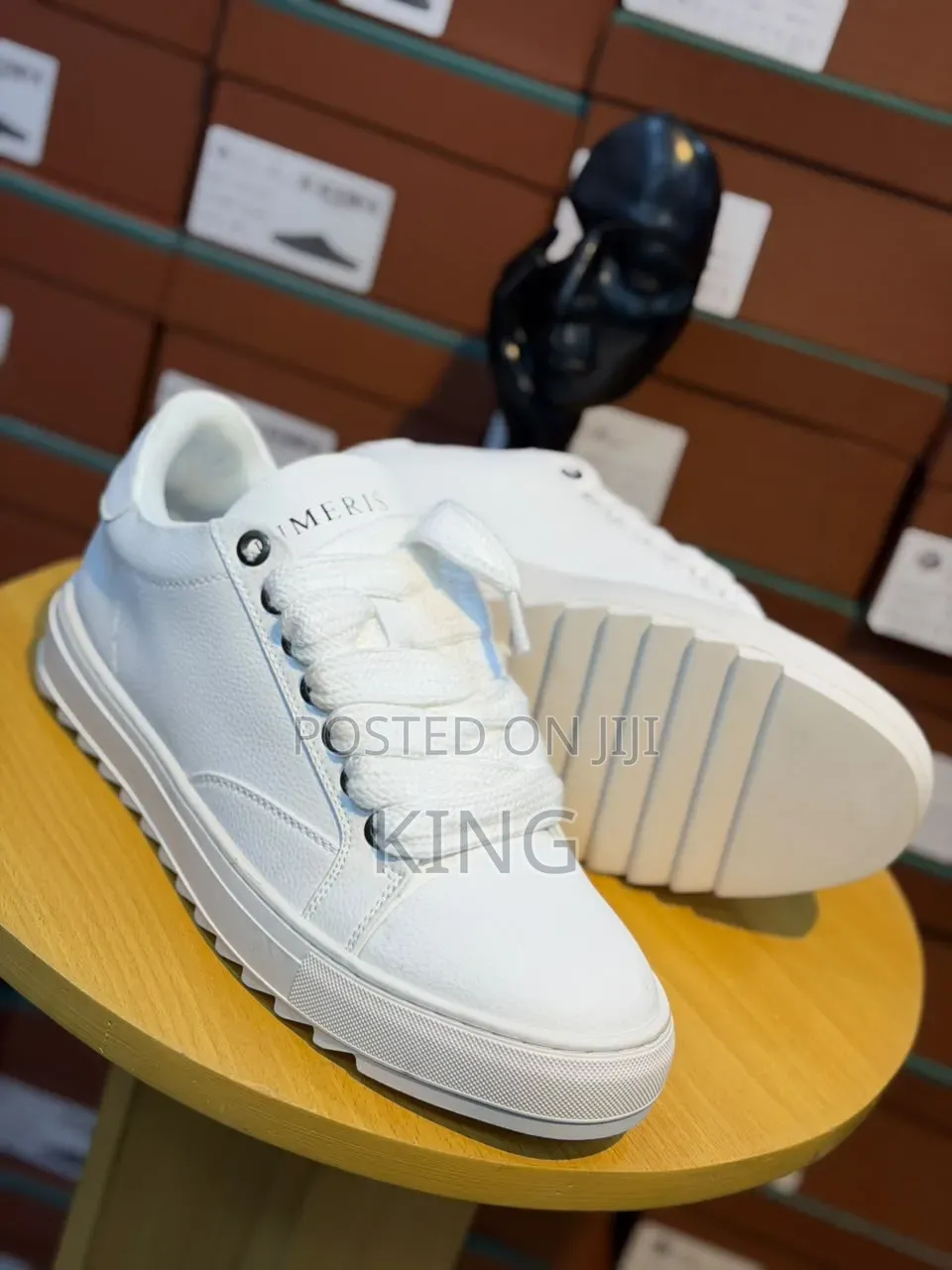 Numeris Atelier Trainers. White, Black