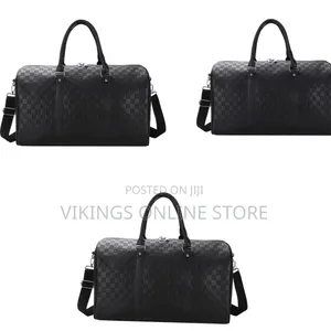 17.32 X 24 X 27 Cm Medium Size Duffel Bag - Faux Leather Duffle