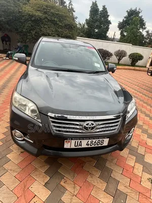 Toyota Vanguard 2010 Black