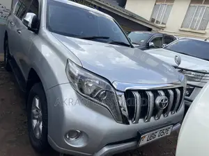 Toyota Land Cruiser Prado 2015 Silver