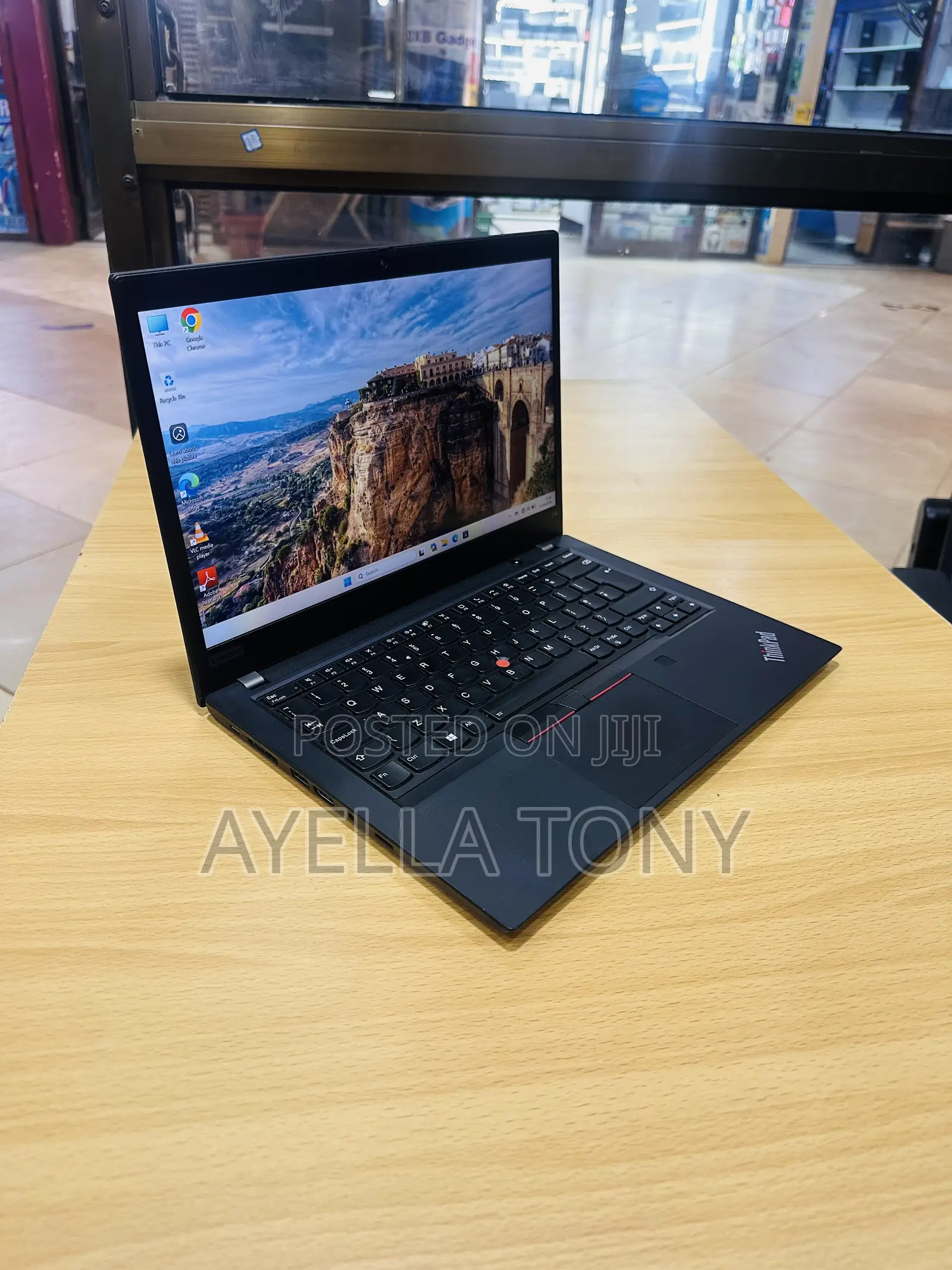 New Laptop Lenovo ThinkPad T14 G1 8GB Intel Core i5 SSD 256GB
