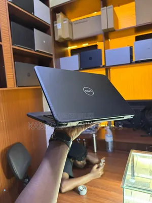 Laptop Dell Latitude 3310 8GB Intel Core i5 SSD 256GB