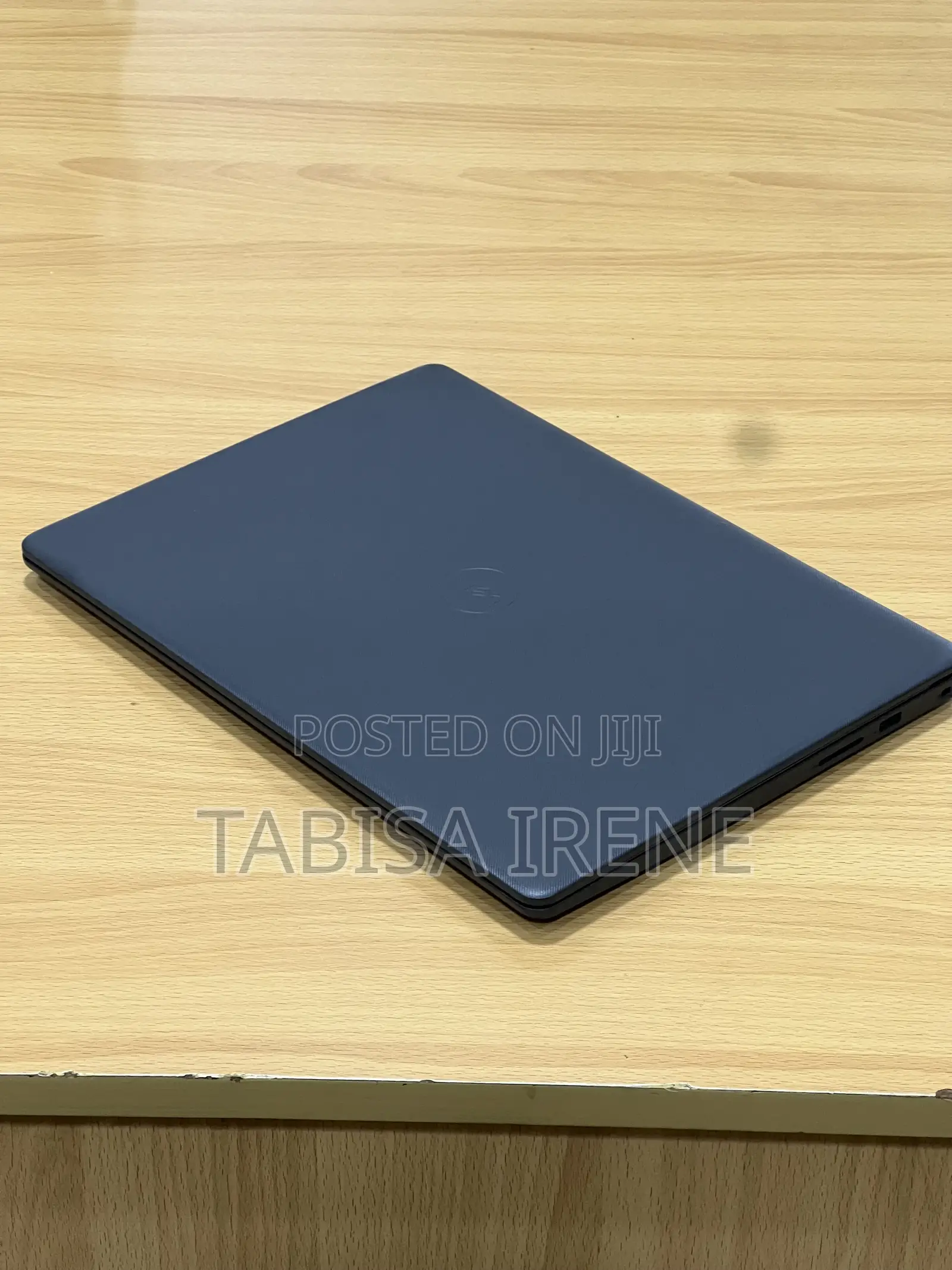New Laptop Dell Vostro 3400 8GB Intel Core i7 SSD 256GB