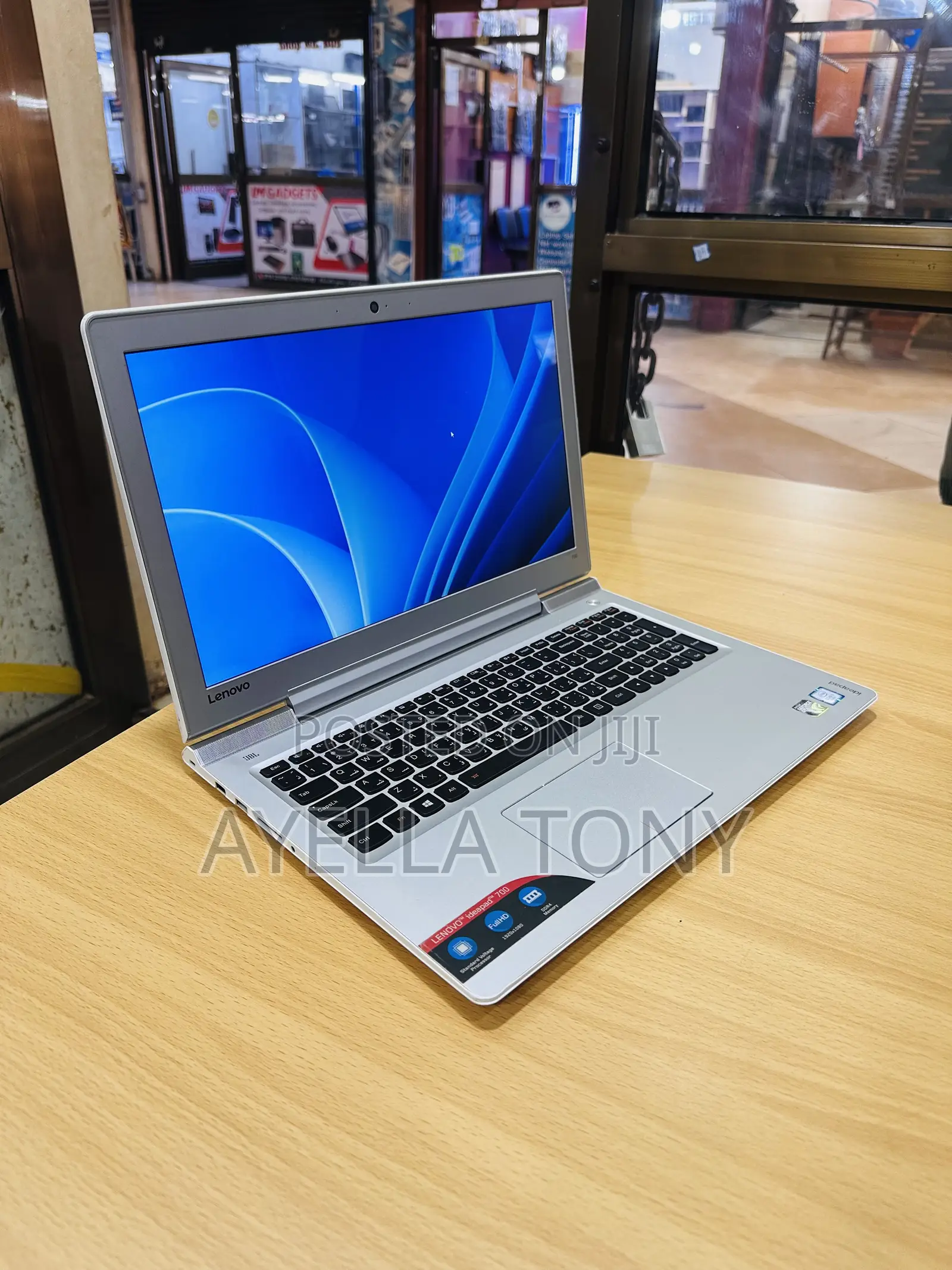 New Laptop Lenovo IdeaPad 720S 16GB Intel Core i7 SSD 256GB