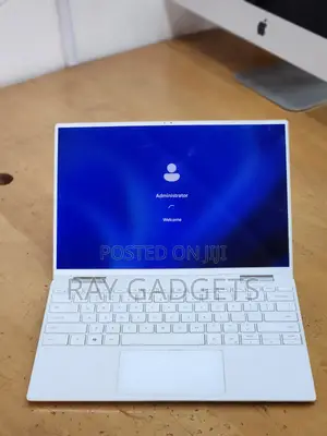 New Laptop Dell XPS 13 (9350) 16GB Intel Core i7 SSD 512GB