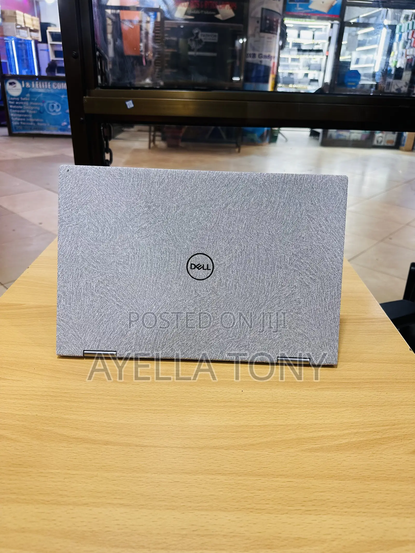 New Laptop Dell Inspiron 7566 8GB Intel Core i7 SSD 256GB