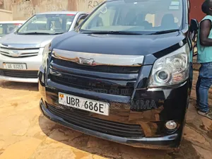 Toyota Noah 2009 Black
