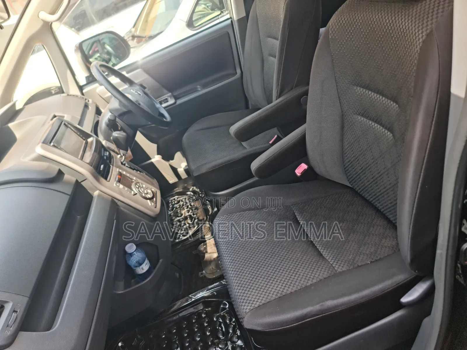 Toyota Noah 2009 Black