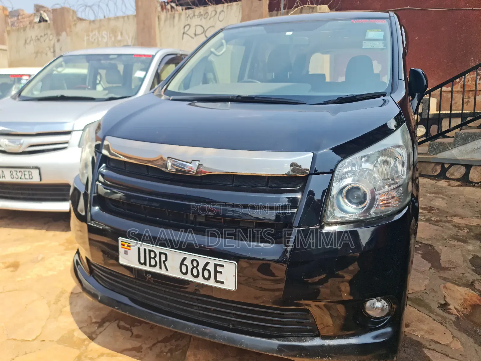 Toyota Noah 2009 Black