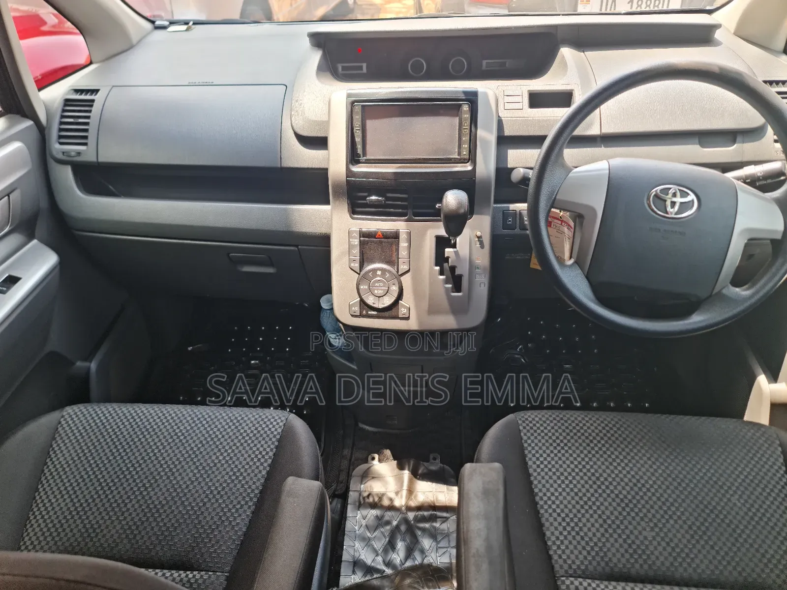 Toyota Noah 2009 Black