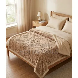 Fleece Blanket / Throw Blanket(White Inside) - Brown