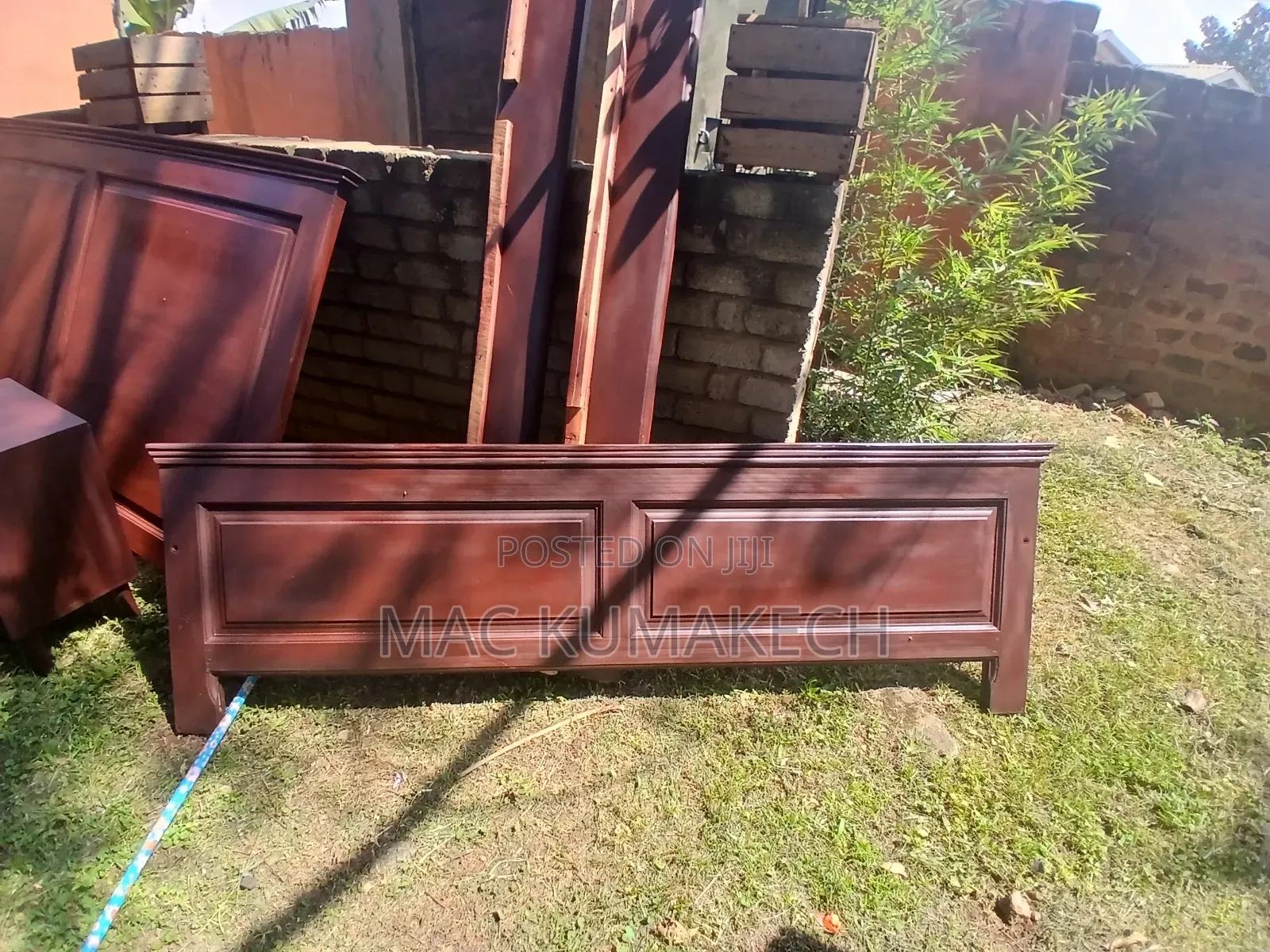 Bed 6x6 Mahogany