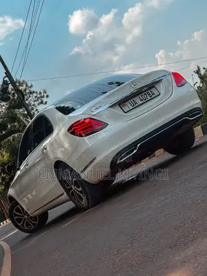 Mercedes-Benz C180 2015 White