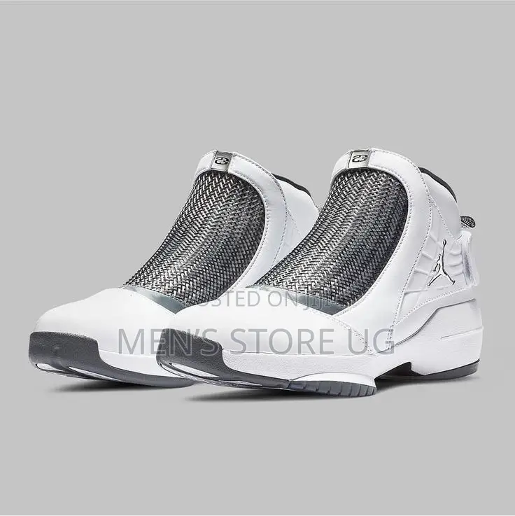 Nike Air Jordan 19 Sneaker