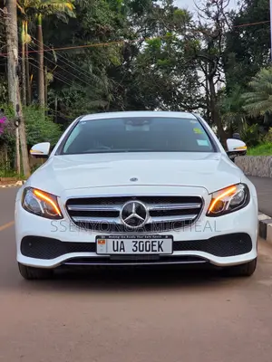 Mercedes-Benz E200 2018 White