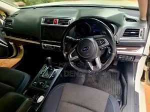 Subaru Legacy 2017 White
