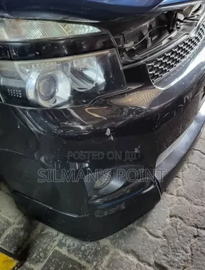 Toyota Voxy New Shape Nose Cut