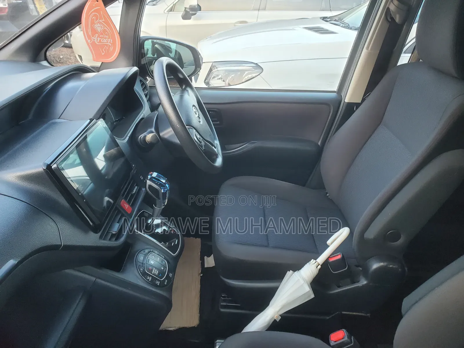 Toyota Noah 2015 Gray